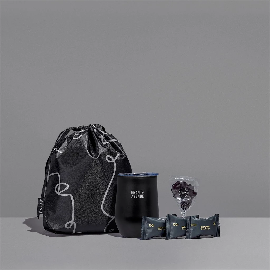 Yatta Snug Surprise Hamper | Gh-Yt-37-B